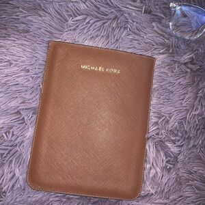 Michael kors iPad mini case